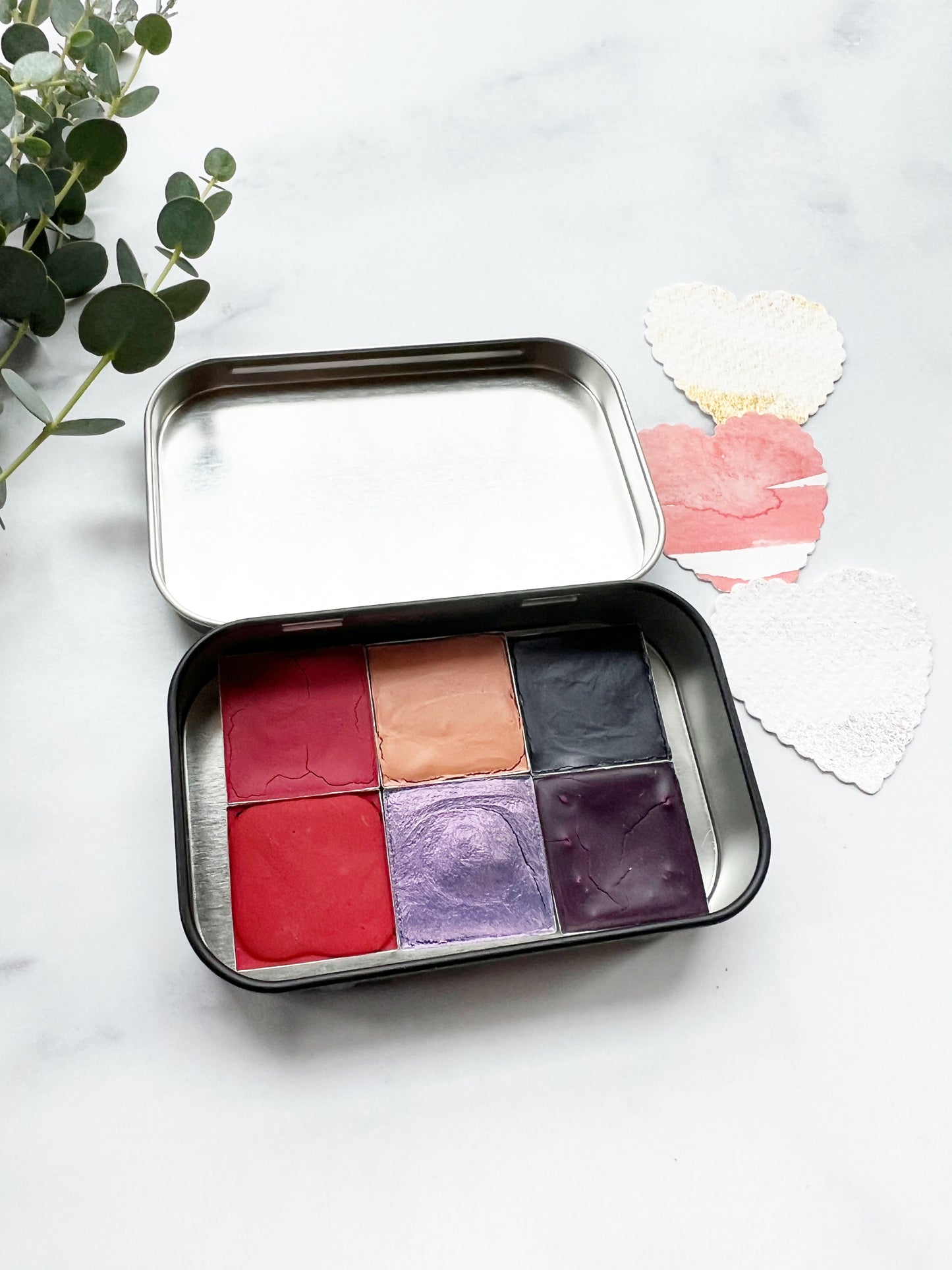 February Reds Metal Square Pan Set