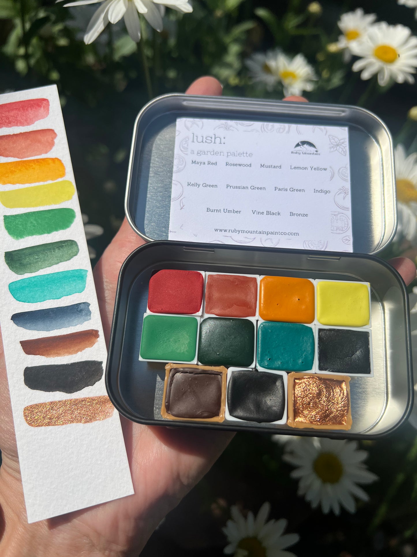 Lush, a garden-inspired palette