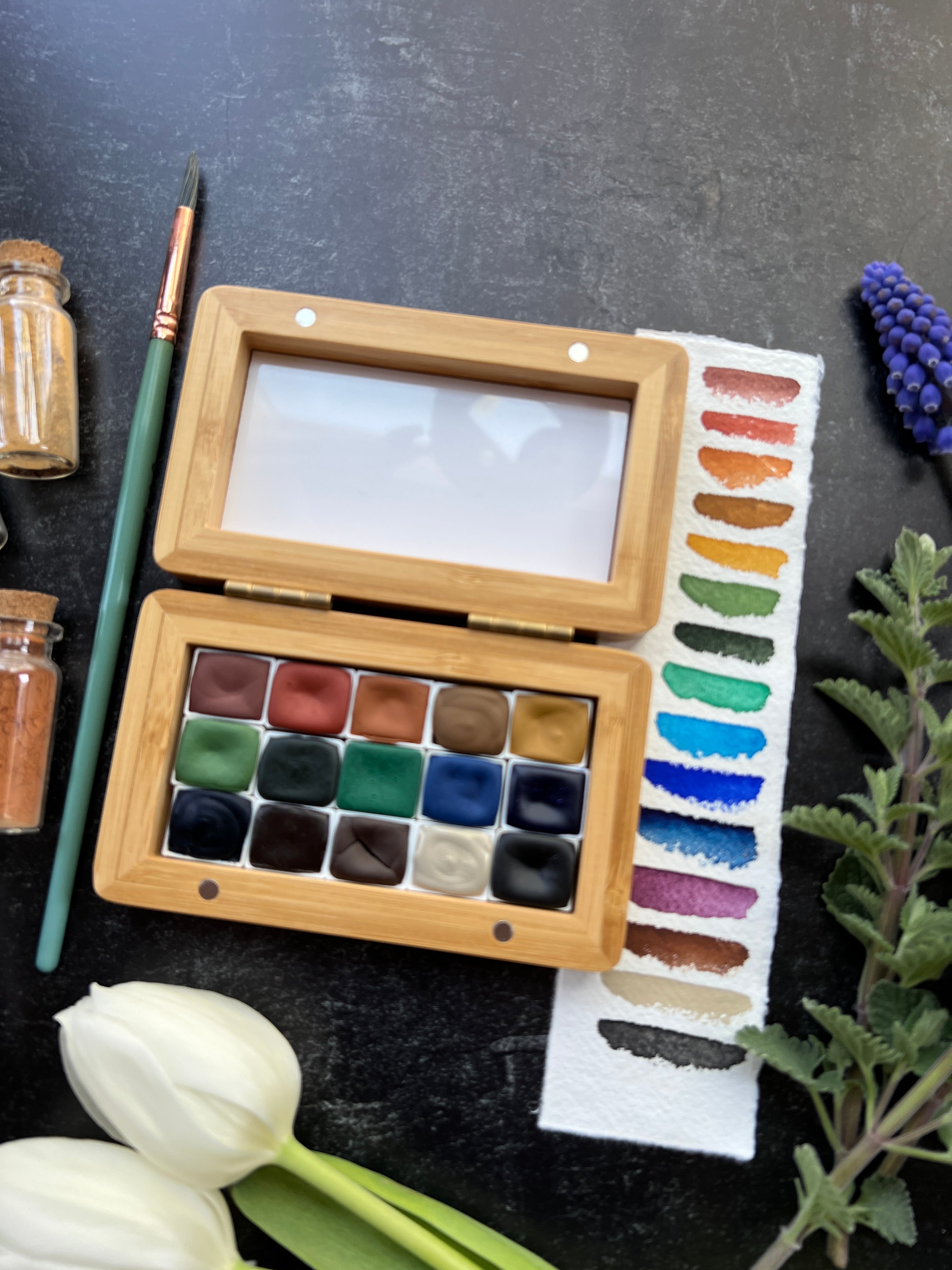Landscape Essentials Bamboo Palette Box