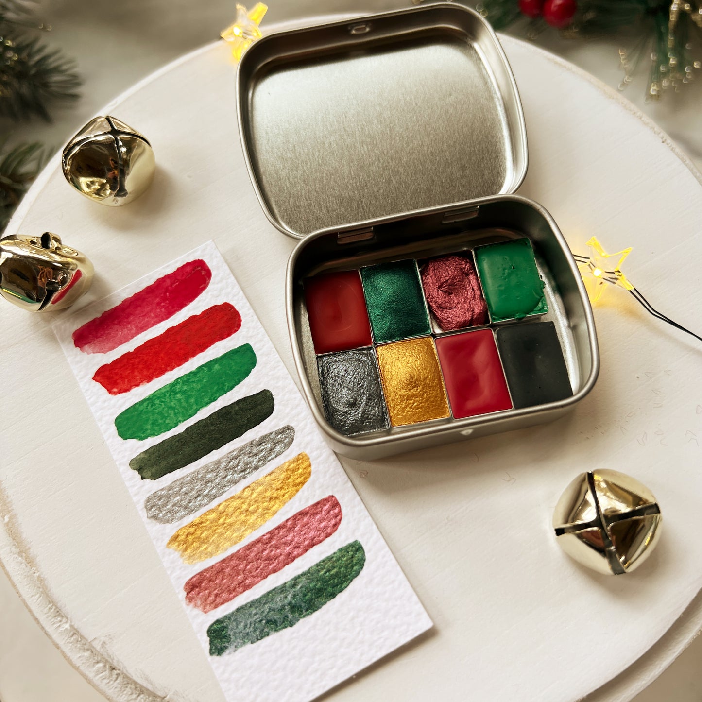 Merry and Bright Holiday Traveler's Palette