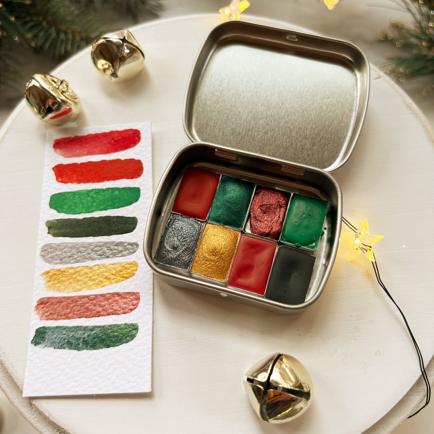 Merry and Bright Holiday Traveler's Palette