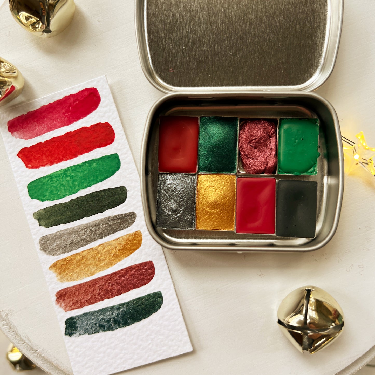 Merry and Bright Holiday Traveler's Palette