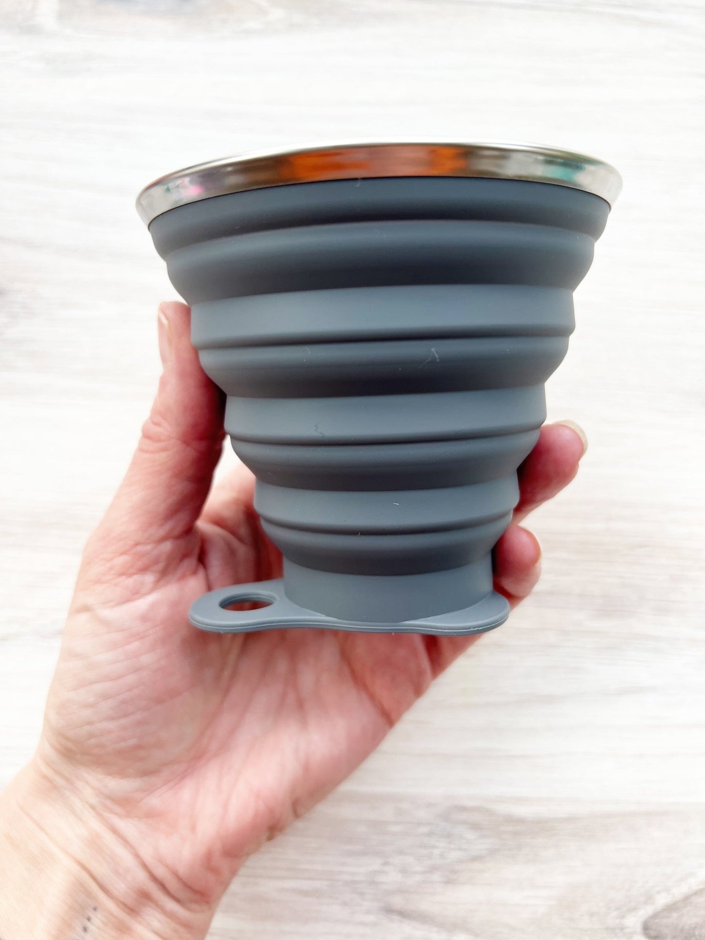 Collapsible Water Cup for Plein Air Painting