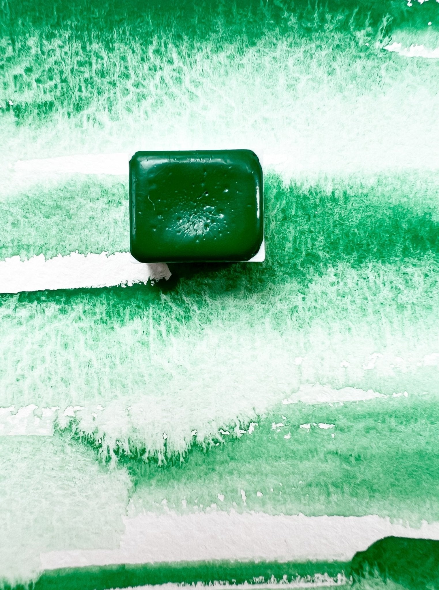 Kelly Green. Half pan, full pan or bottle cap of handmade watercolor paint